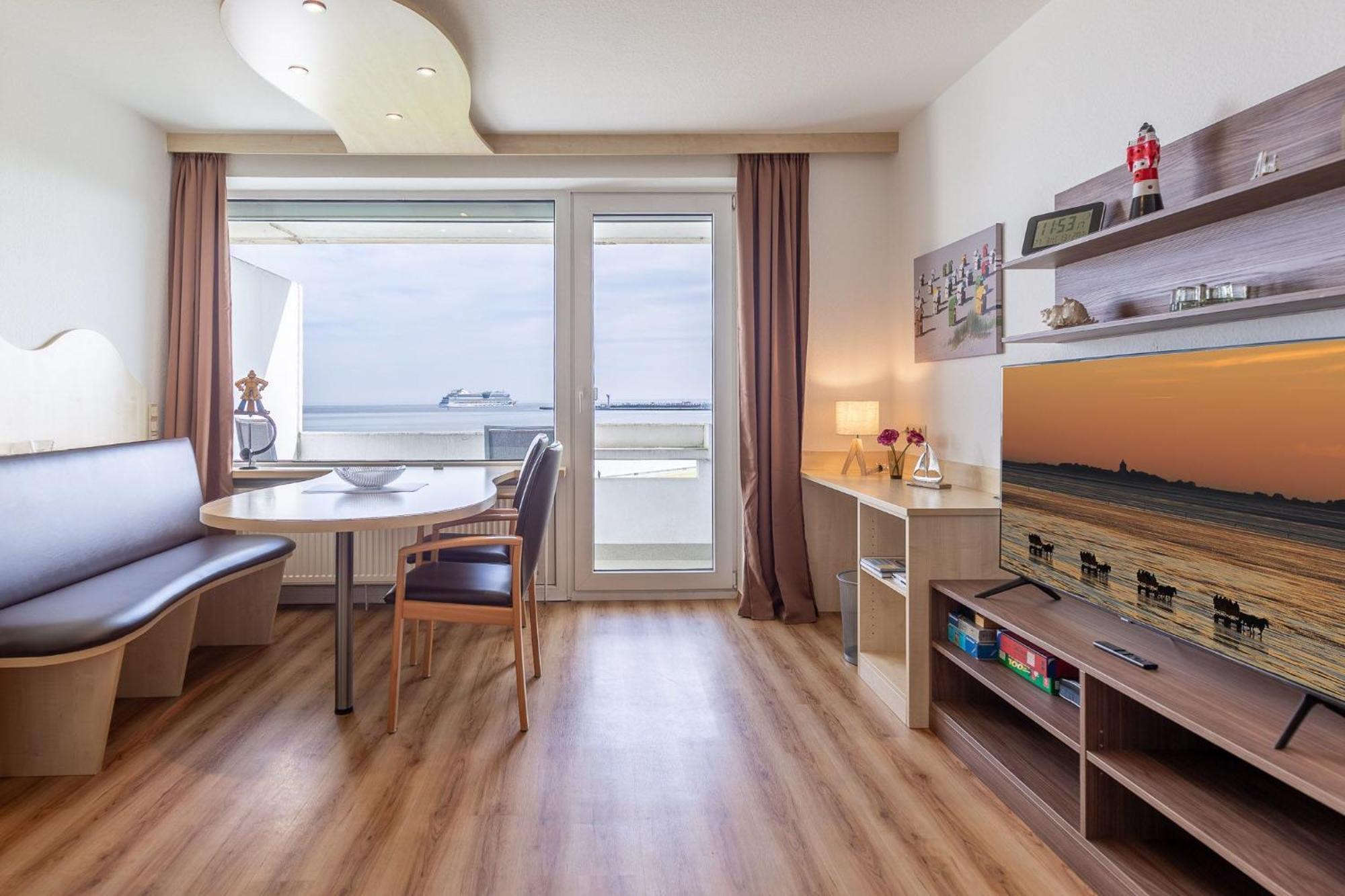Haus Nautic, 517 Apartment *